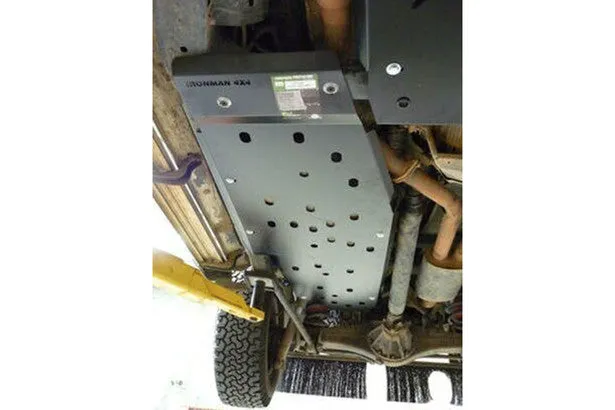 Fuel Tank Protection Plate Suited For Toyota 200 Series Land Cruiser