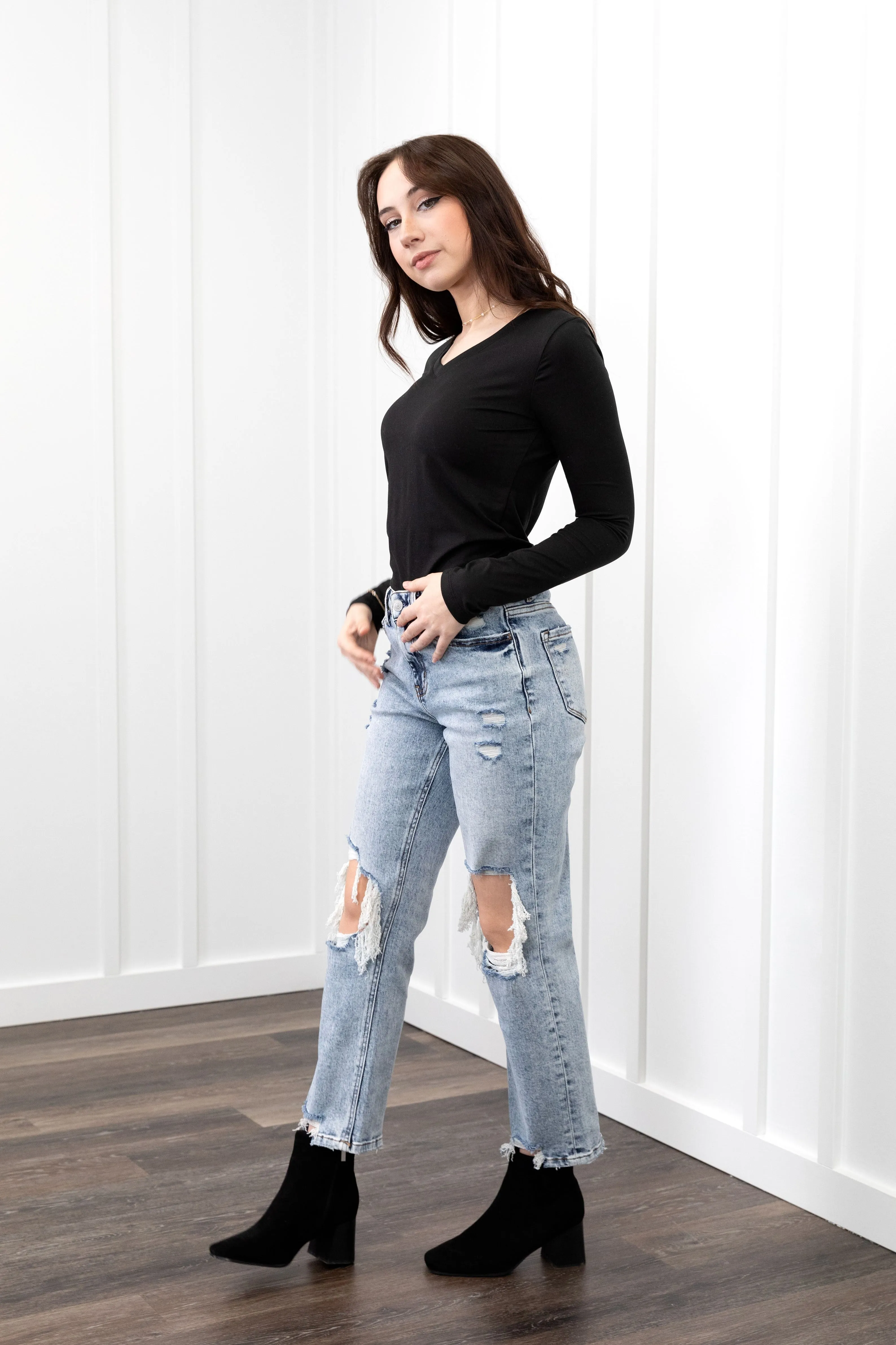The Tegan from Lovervet:  High-Rise Cropped Straight Leg Denim