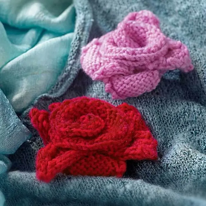 Twenty to Make Knitted Flowers